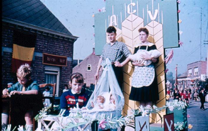 Nijlen, Inhuldiging Pastoor Witvrouwen