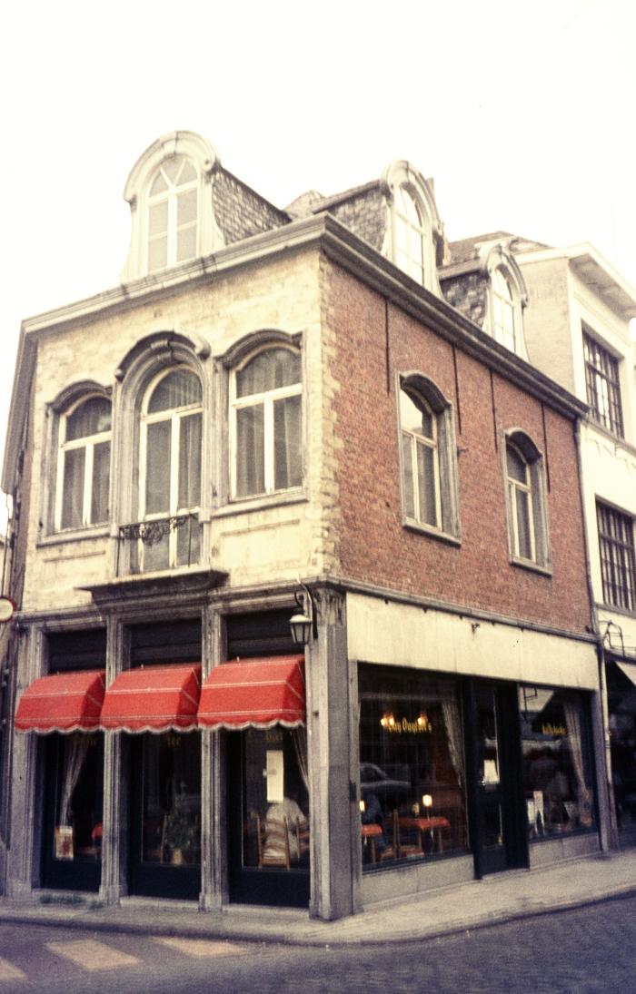 Lier, Rechtestraat 27