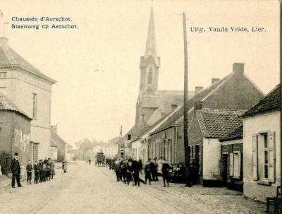 Koningshooikt, steenweg naar Aarschot