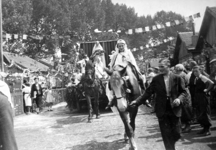 Lier, feest en optocht op de Oever