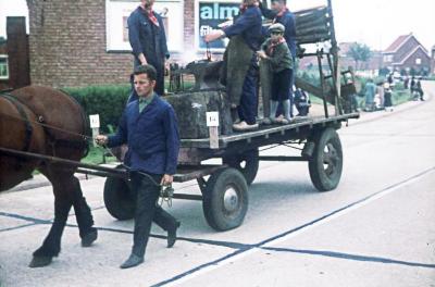 Olen, Achter-Olen, Stoet Het Hele Dorp in 1971