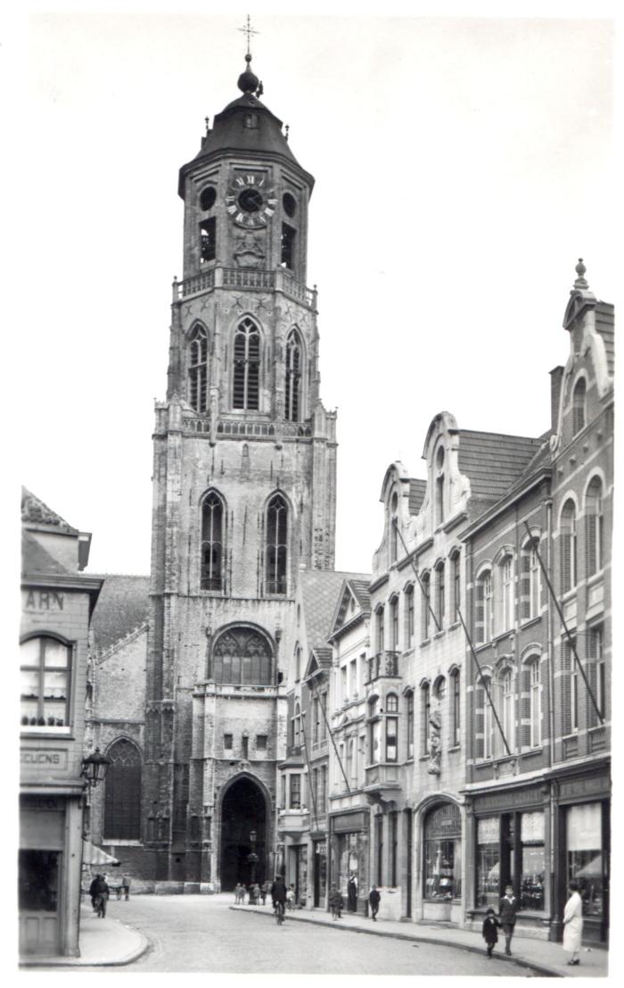 Lier, Rechtestraat