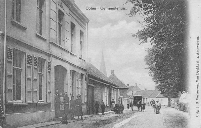 Het Gemeentehuis in Olen-Centrum.
