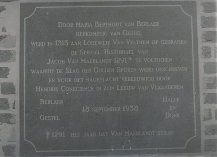 Berlaar, Gedenksteen gemeentehuis Gestel