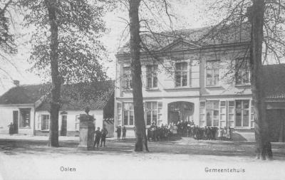 Het Gemeentehuis in Olen-Centrum