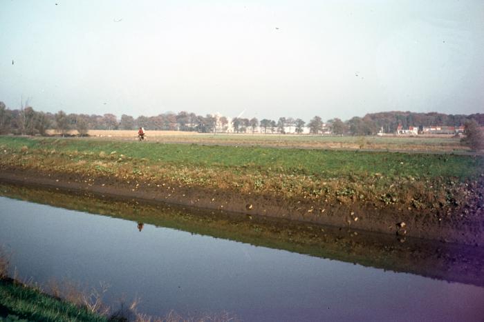 Lier, Netekanaal met CBR op achtergrond
