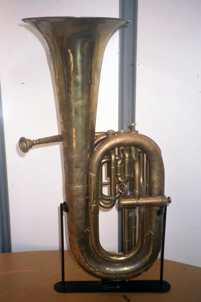 Lier, muziekinstrumenten, binnenzicht