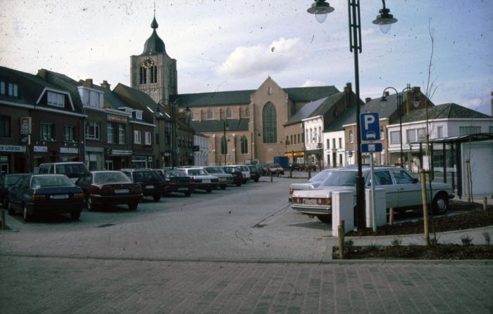 Herenthout, werken aan de markt