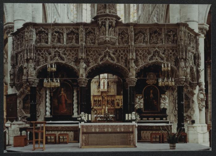 Lier, Sint-Gummaruskerk interieur