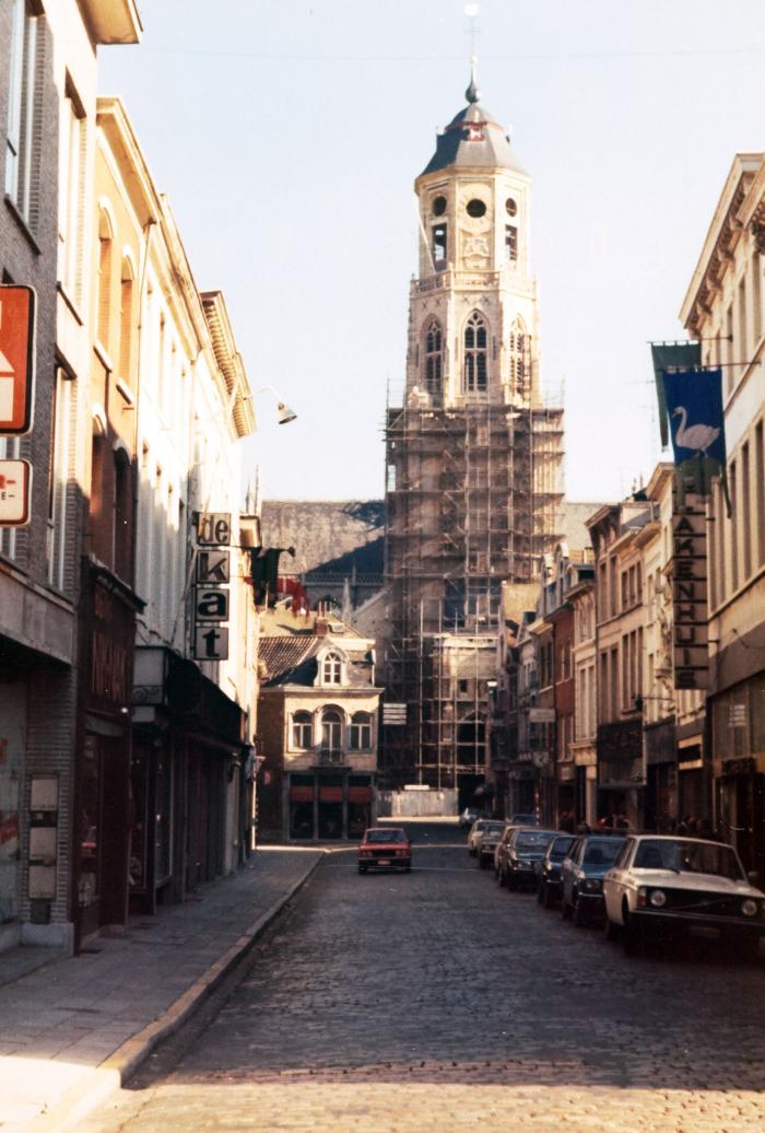 Lier, Rechtestraat