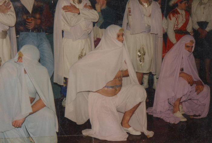 Herenthout, Aanstellingsbal en schoolbezoek
