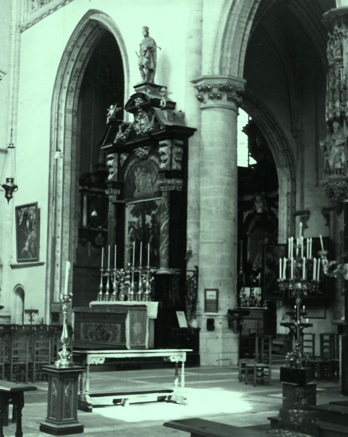 Lier, Sint-Gummaruskerk interieur
