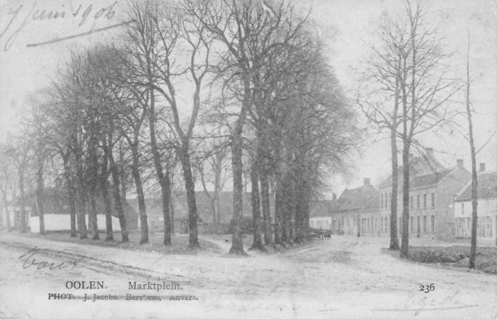 Het marktplein van Olen-Centrum.