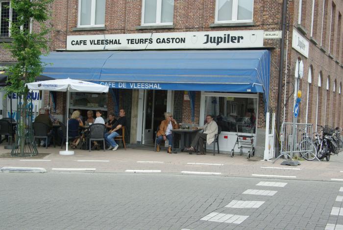 Lier, café De Vleeshal