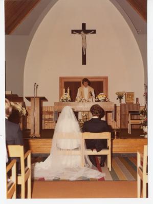 Huwelijk in de Onbevlekt-Hart-van-Maria-Kerk - Berlaar-Station