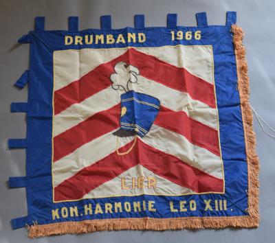Lier, vlag drumband Harmonie Leo XIII