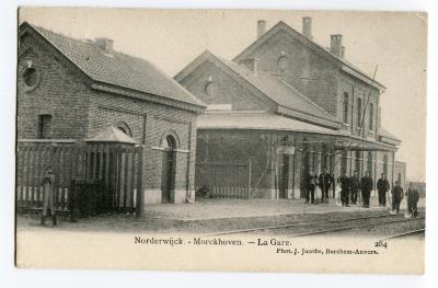 Noorderwijk, station