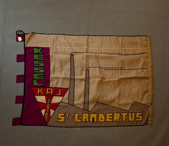 Kessel, vlag KAJ Sint-Lambertus