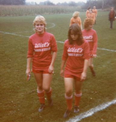 Olen – FC De Wanhoop