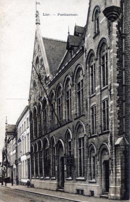 Lier, postgebouw